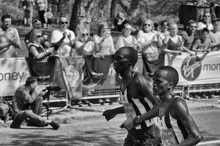 爱游戏资讯-欧洲冠军联赛：小组赛最惊喜的逆袭瞬间，欧洲冠军联赛介绍