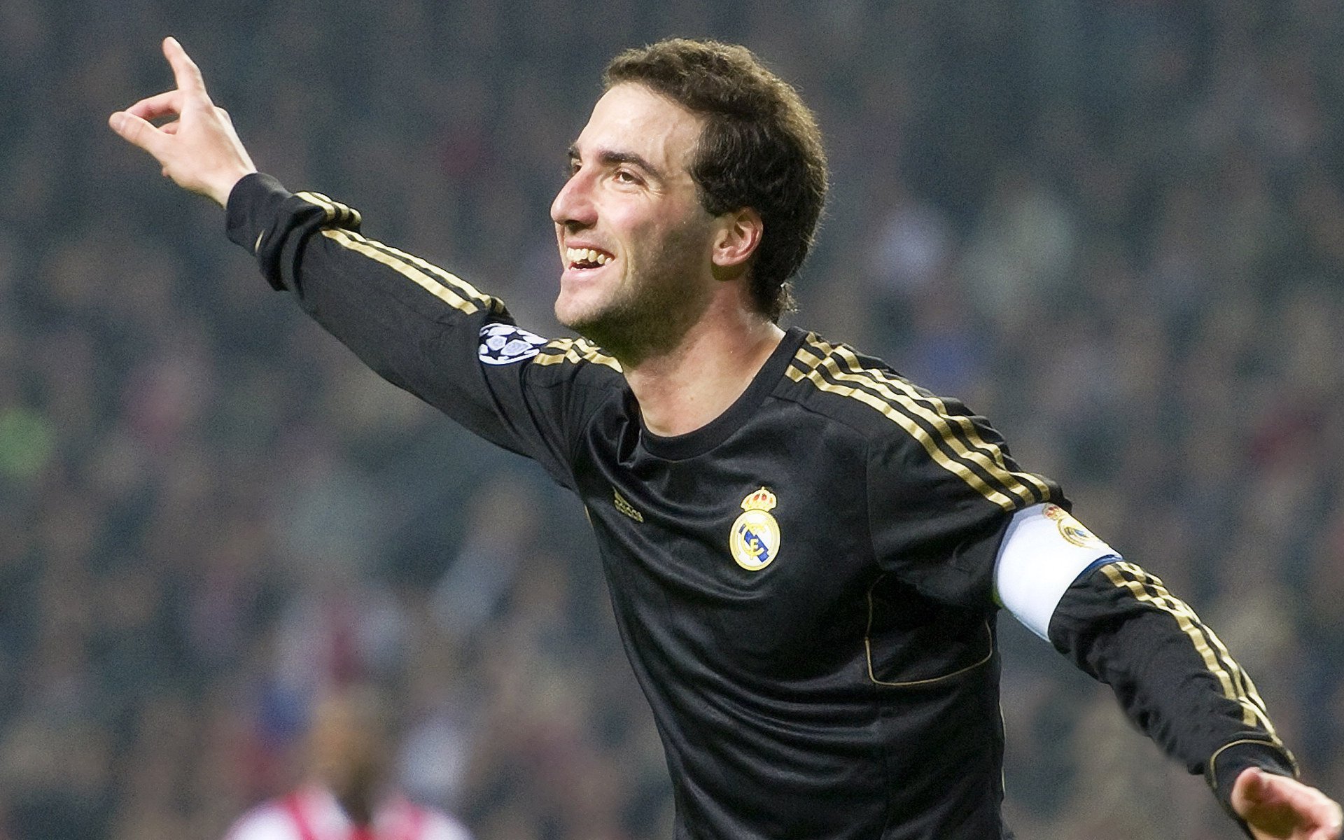 AYX官网-冠军教练的赛后战术复盘引发业界学习热潮,拿冠军教练有什么好处